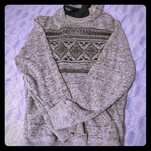Pullover hoodie